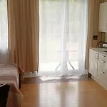 아파트 Lux Small *
