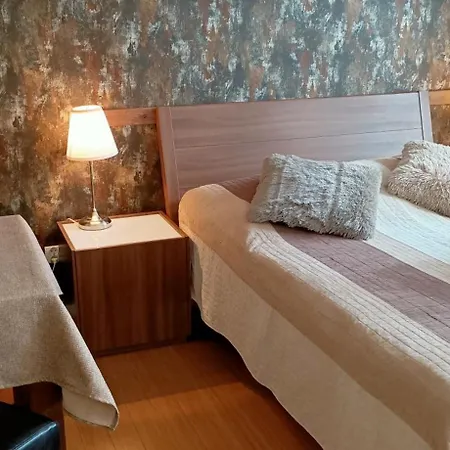 Lux Small 폴라니카-즈루이