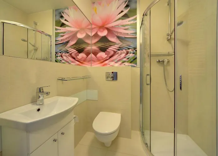 Lux Small Bad Altheide